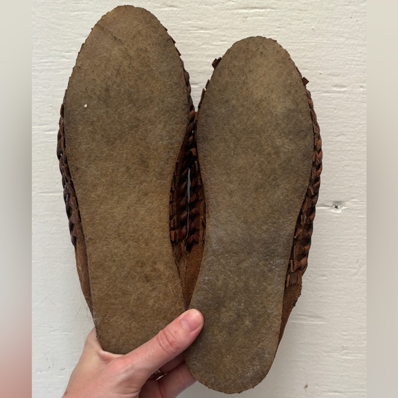 NWOT Mohinders Woven Slide in Walnut - Picture 3 of 9